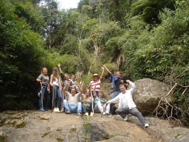 Lage de Pedra em meio a Floresta do Vale Encantado!